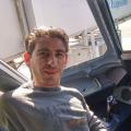 Фото на аватарке Rob18tru